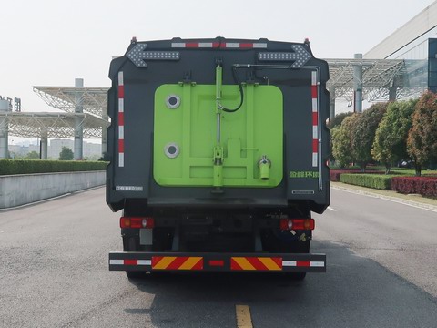 中聯(lián)牌ZBH5180TXSDBY6洗掃車公告圖片