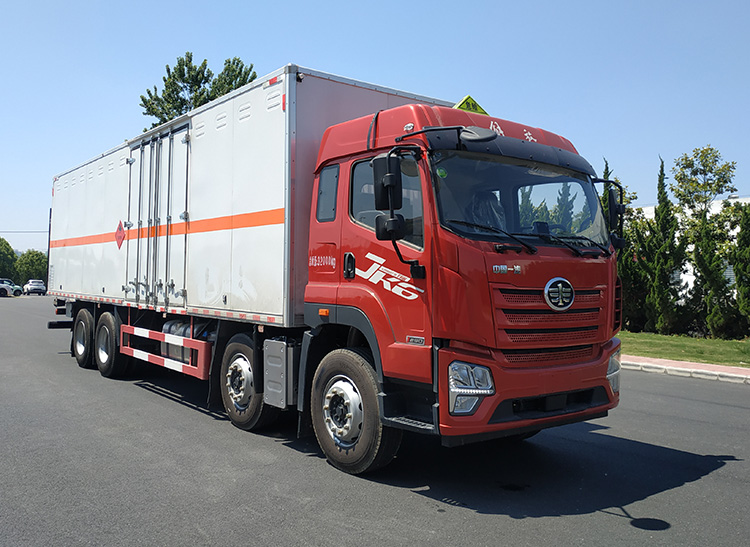 順風智造牌SFZ5320XRYCAJK6易燃液體廂式運輸車公告圖片