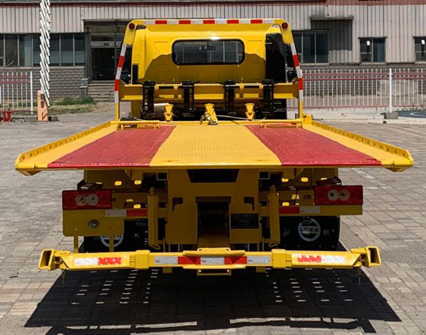 雷薩牌BJ5108TQZ-5P清障車公告圖片