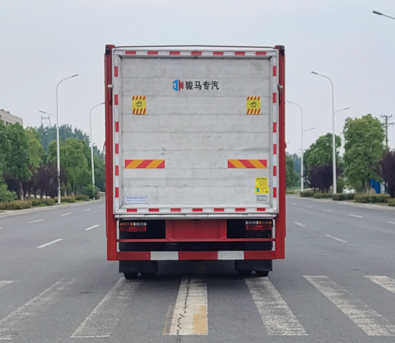 权骏牌JJJ5140CCQCGC畜禽运输车公告图片