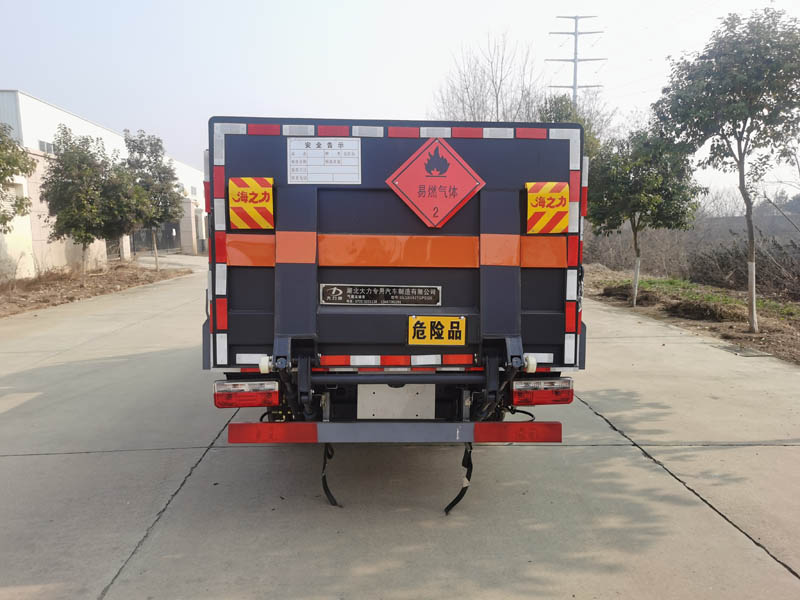 大力牌DLQ5043TQPEQ6氣瓶運(yùn)輸車公告圖片