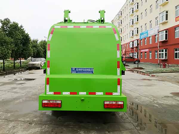 程力威牌CLW5071TCA6餐廚垃圾車公告圖片