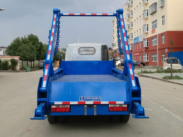 程力威牌CLW5070ZBS6擺臂式垃圾車(chē)公告圖片