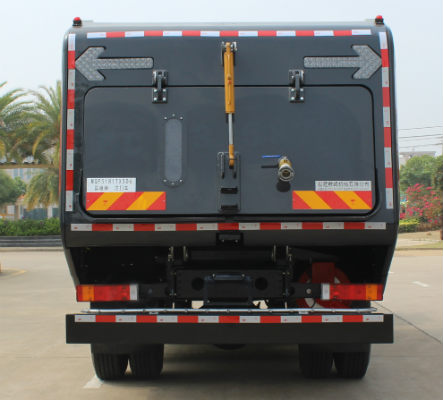 群峰牌MQF5181TXSD6洗掃車公告圖片