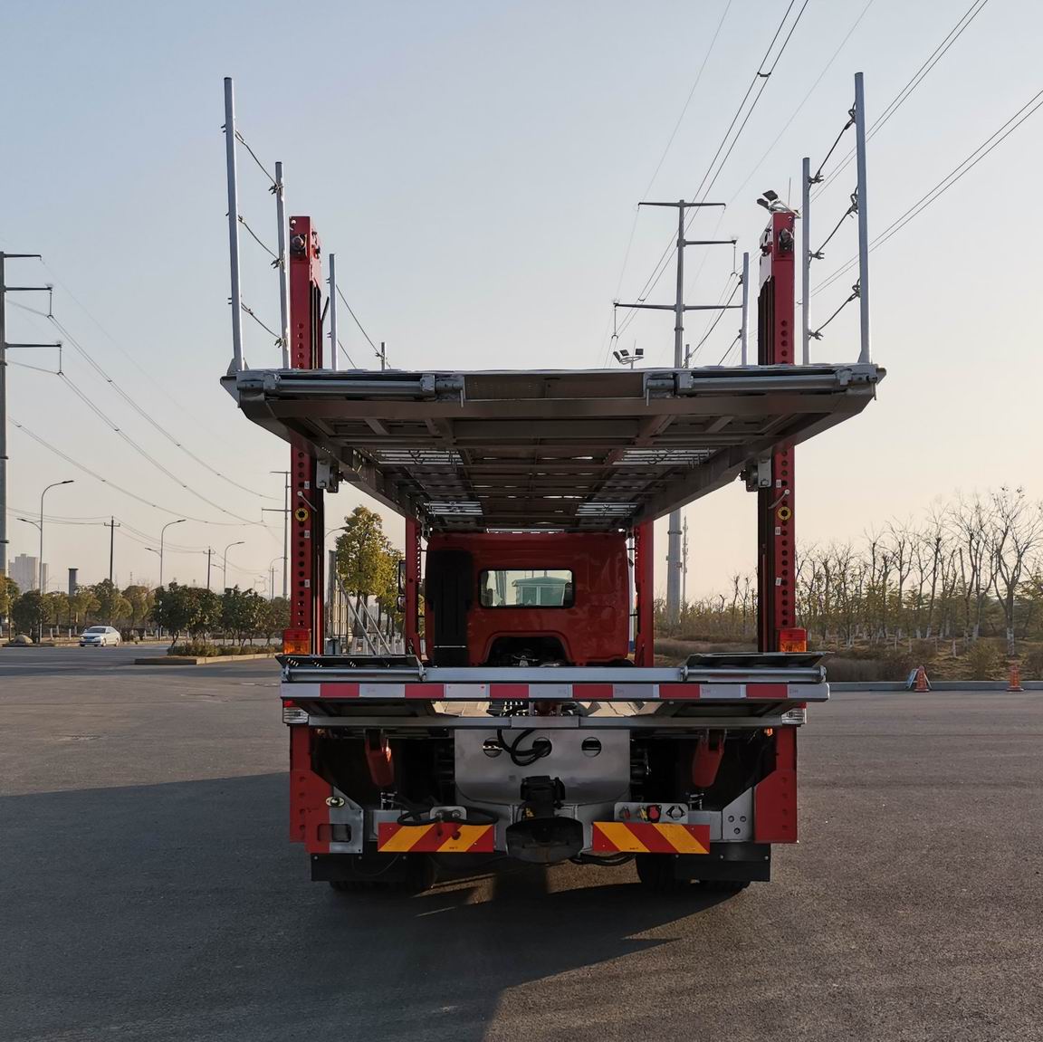 乘龍牌LZ5180TCLH5AC1車輛運輸車公告圖片