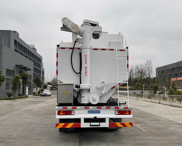 程力牌CL5315ZSL6SS散装饲料运输车公告图片