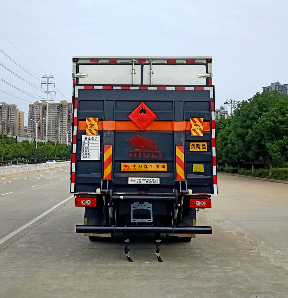 楚飞牌CLQ5121XRQ6BJ易燃气体厢式运输车公告图片