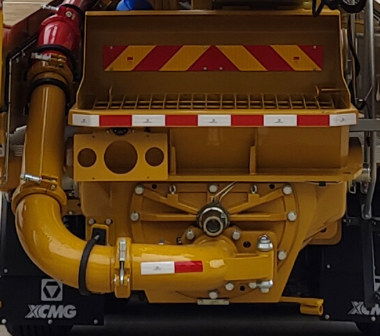 徐工牌XZS5280THBZ混凝土泵车公告图片