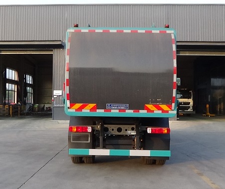 程力威牌CLW5180TCA6SL餐廚垃圾車公告圖片