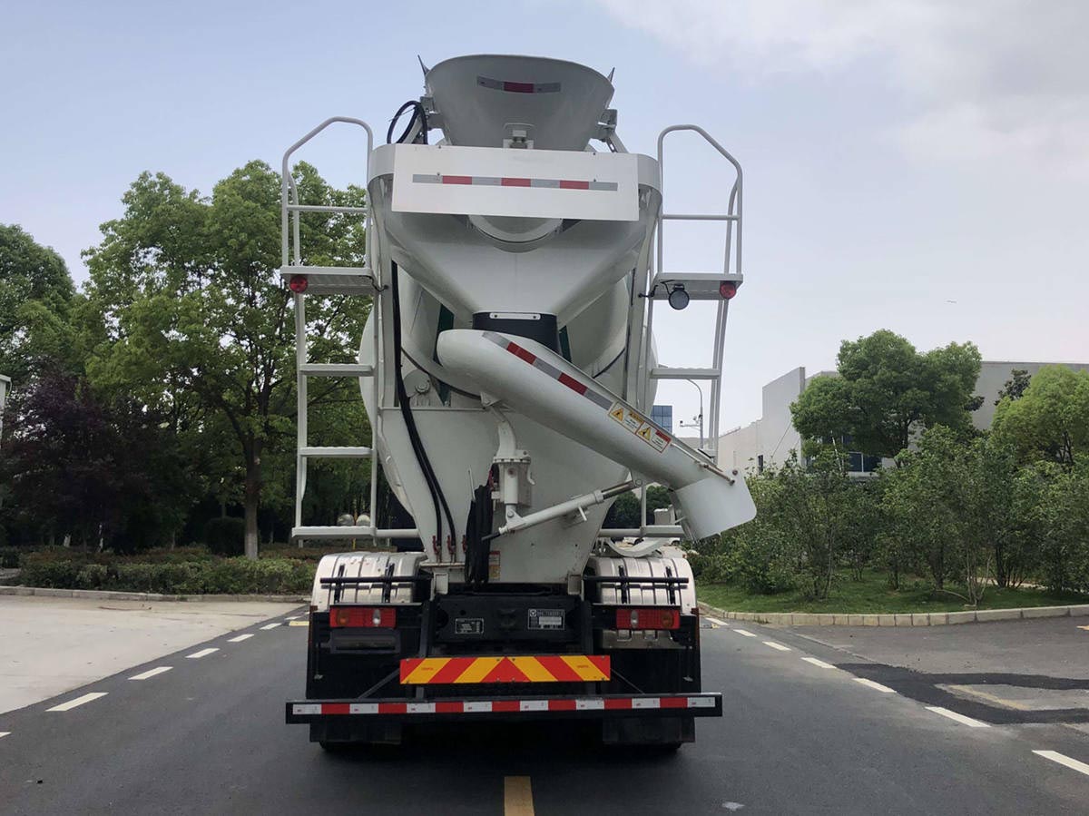徐工牌XZS5316GJB7DEV2换电式纯电动混凝土搅拌运输车公告图片