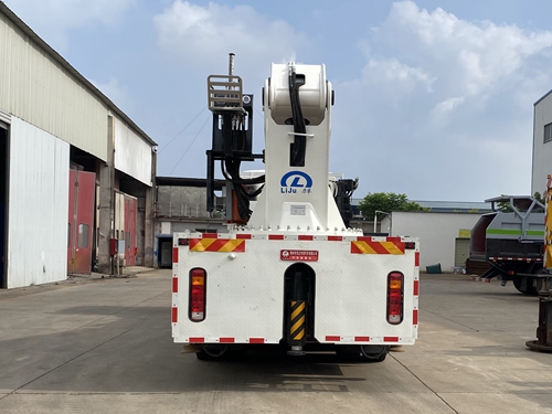 炎帝牌SZD5447JQZZ6汽車起重機(jī)公告圖片