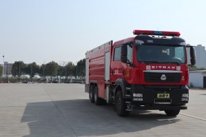 泡沫消防车
