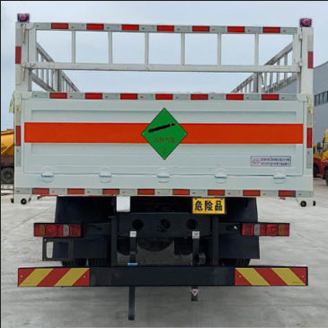 中燕牌BSZ5264TQPC6B氣瓶運輸車公告圖片