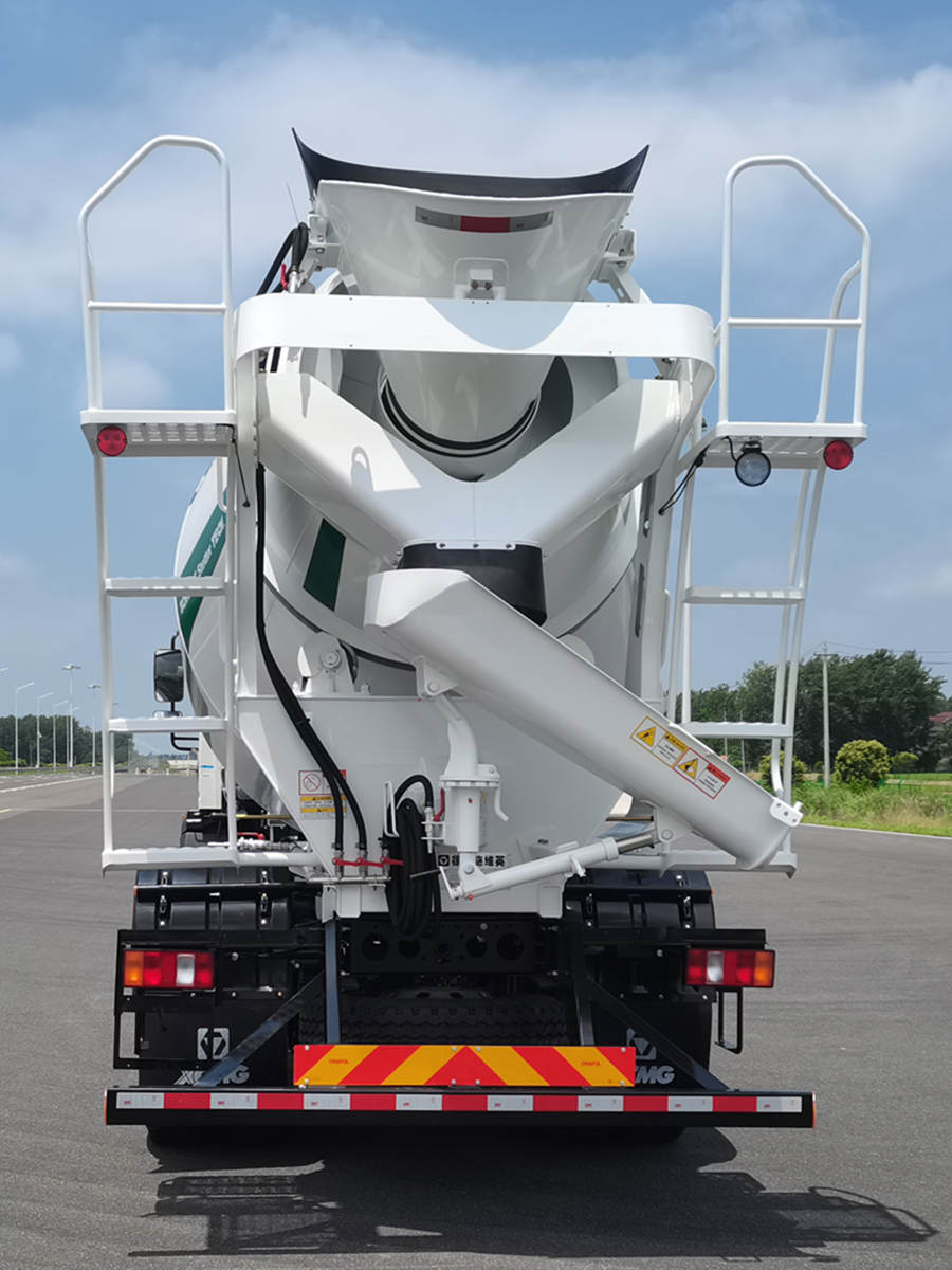 徐工牌XZS5180GJBC1Z混凝土攪拌運(yùn)輸車公告圖片