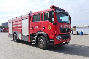 泡沫消防车