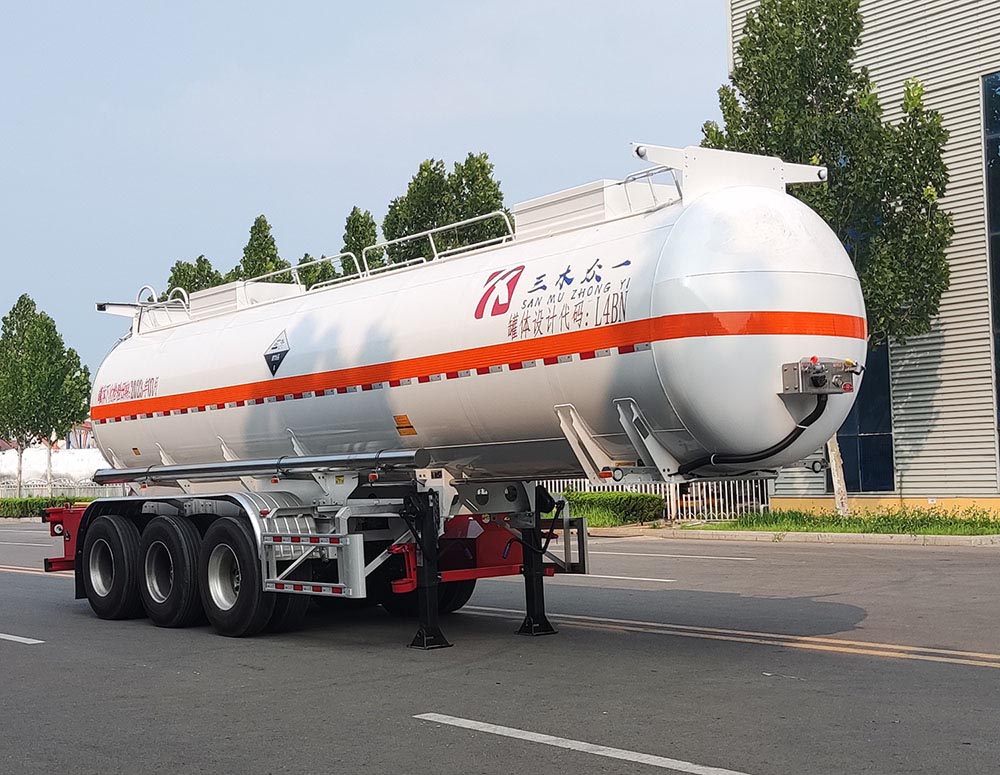三木众一牌10.1米34吨3轴腐蚀性物品罐式运输半挂车(HSM9400GFW)