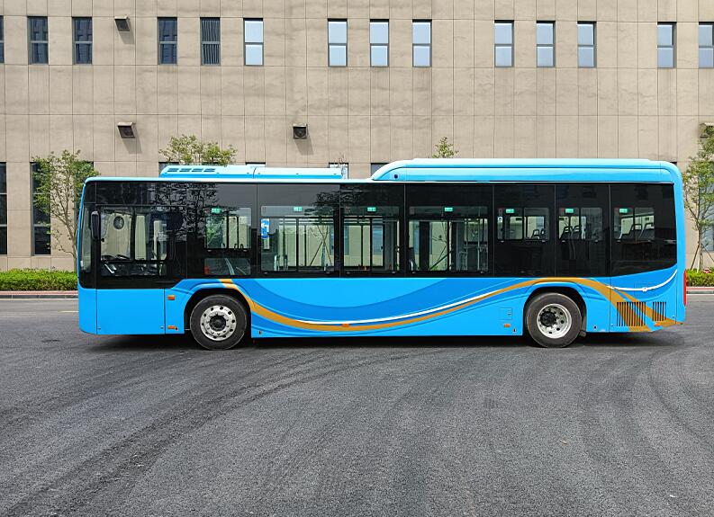 福田牌BJ6109EVCA-N3纯电动低入口城市客车公告图片
