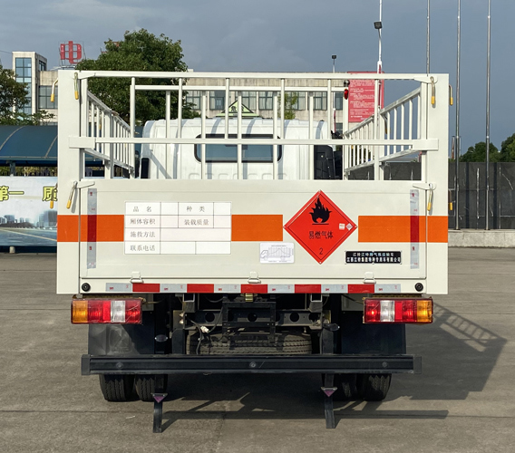 江鈴江特牌JMT5079TQPXG26A氣瓶運輸車公告圖片