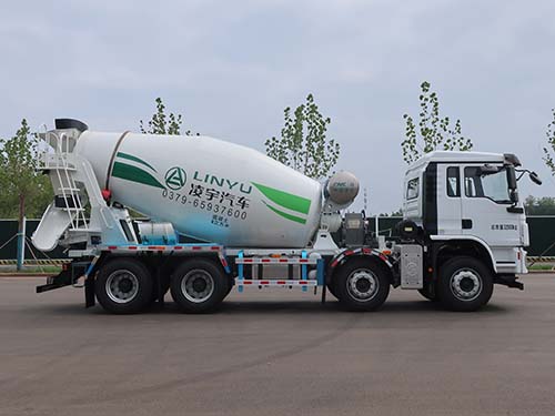 凌宇牌CLY5324GJB30E6混凝土攪拌運(yùn)輸車(chē)公告圖片