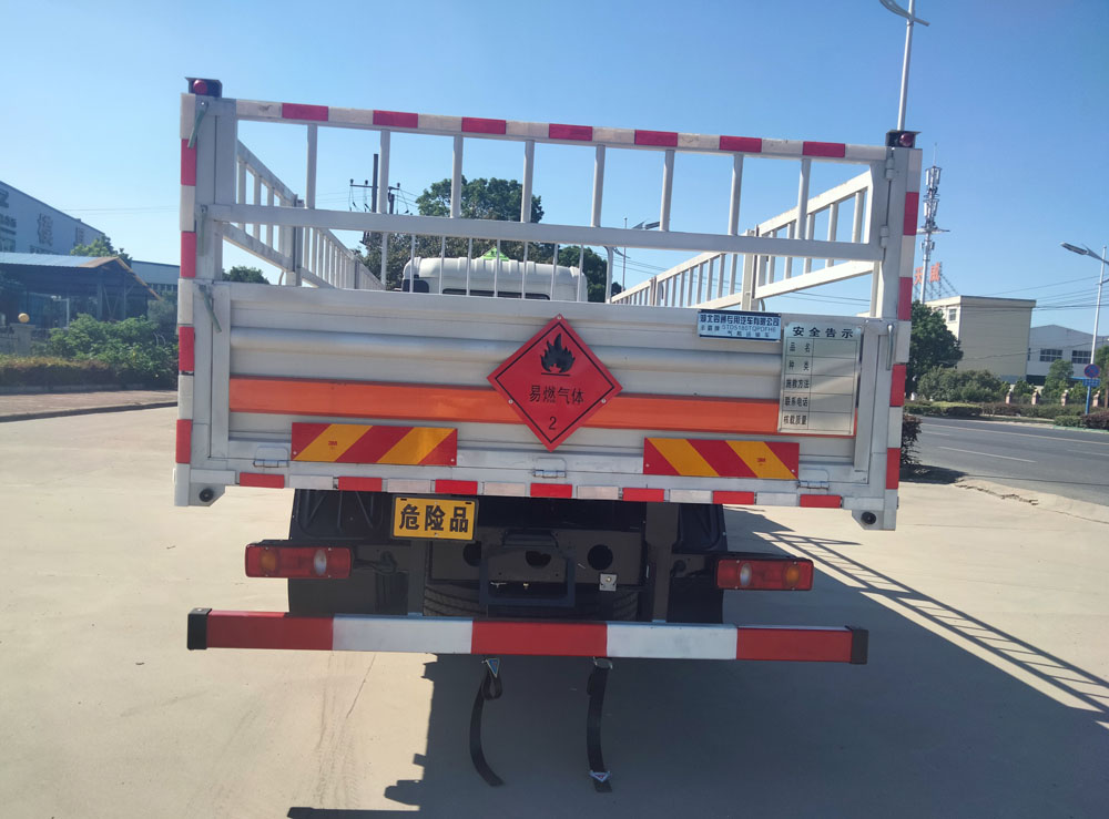 豐霸牌STD5180TQPDFH6氣瓶運(yùn)輸車公告圖片