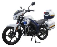 两轮摩托车