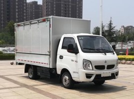 翼开启厢式车