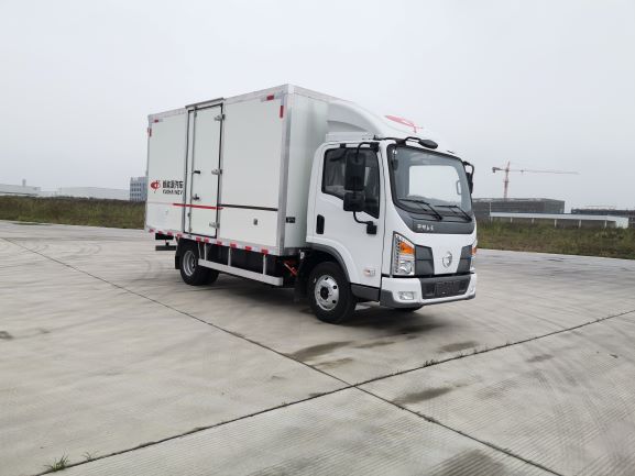 玉柴牌YCE5040XXYBEV純電動廂式運輸車公告圖片