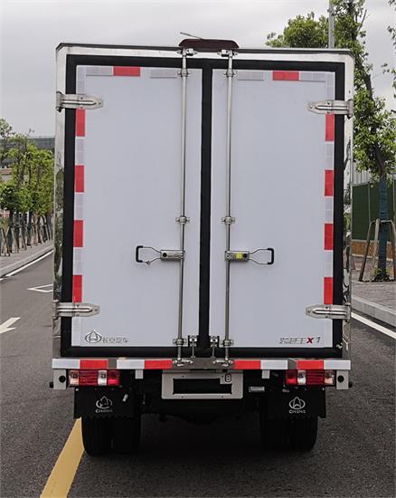 长安牌SC5034XLCXDD6B1冷藏车公告图片