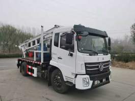 钻机车
