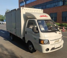 厢式运输车