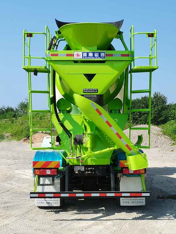 駿通牌JF5319GJB306SXD2混凝土攪拌運輸車公告圖片