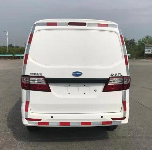 開沃牌NJL5027XXYEV1純電動(dòng)廂式運(yùn)輸車公告圖片