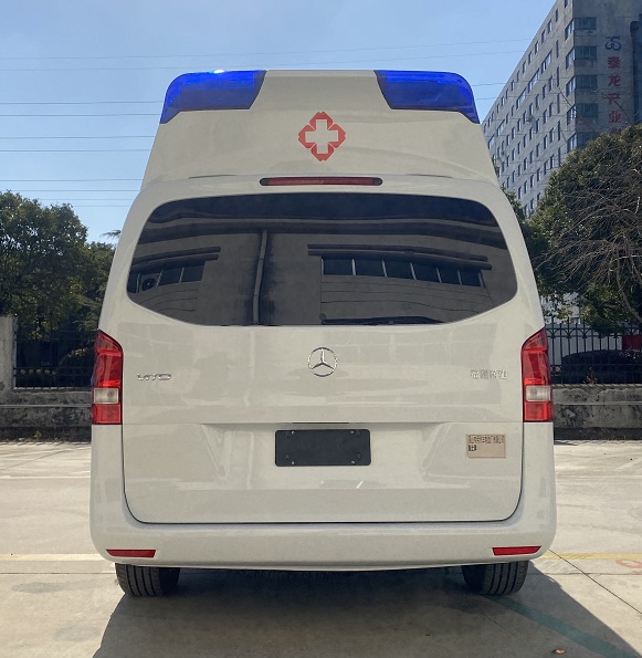 魁士牌KS5030XJH18救護(hù)車公告圖片