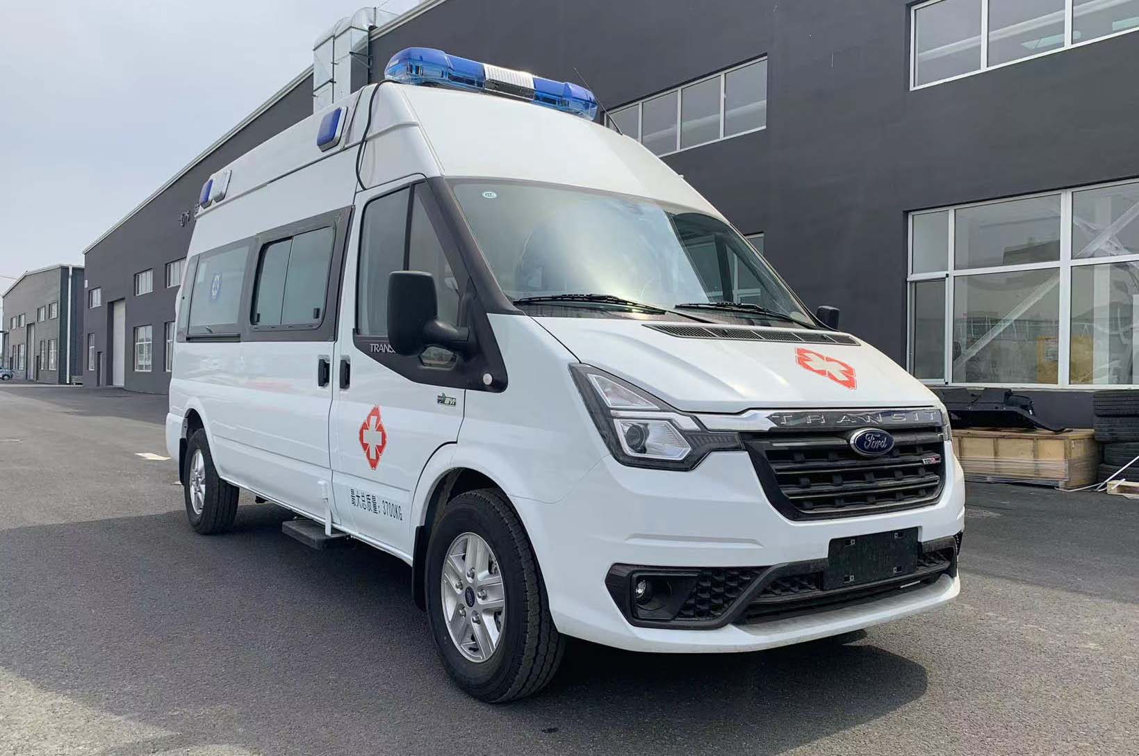奧拓福牌APW5040XJH57救護(hù)車(chē)公告圖片