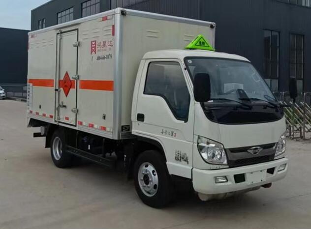 鴻星達(dá)牌SJR5043XQY-6爆破器材運(yùn)輸車公告圖片