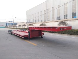 低平板半挂车