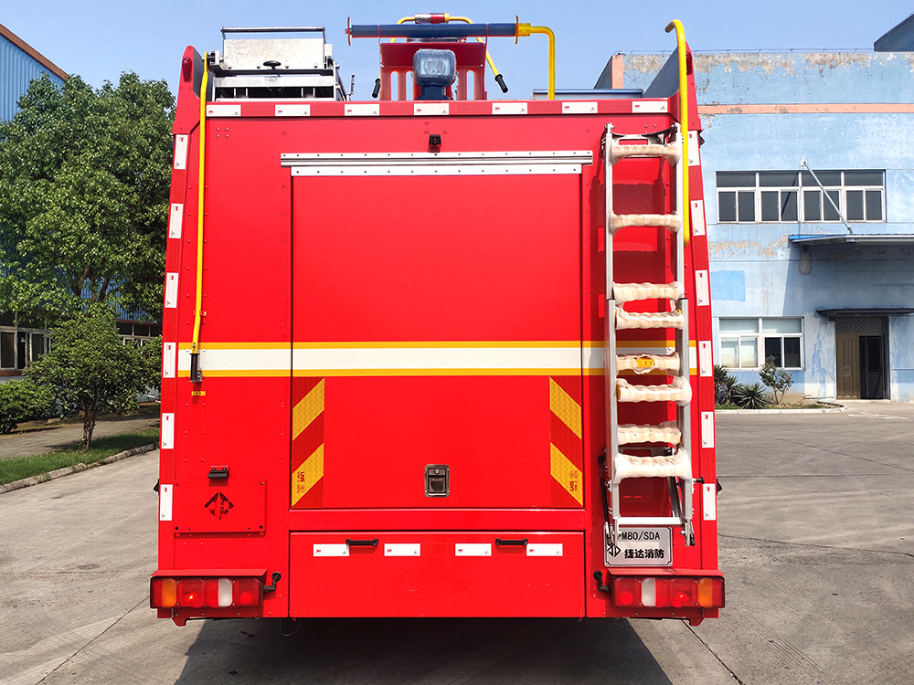 捷達消防牌SJD5190GXFPM80/SDA泡沫消防車公告圖片