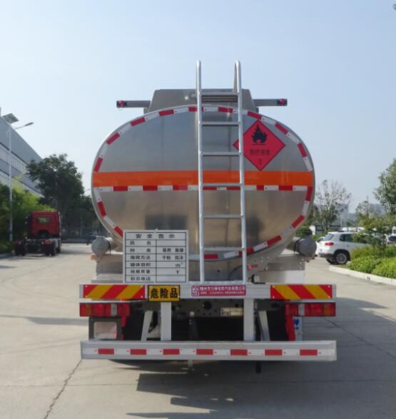 醒獅牌SLS5326GRYZ6A易燃液體罐式運輸車公告圖片