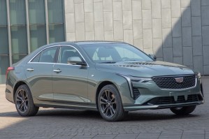 凯迪拉克牌SGM7152ABA1型轿车