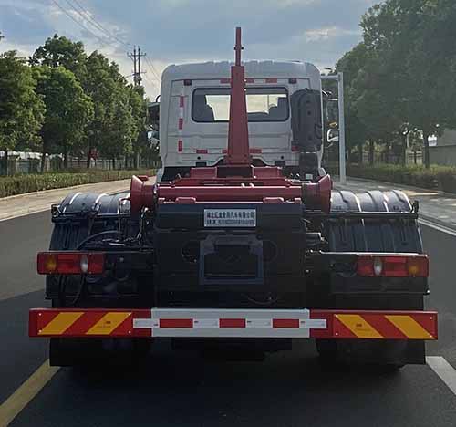 龍星匯牌HLV5180ZXXD6車(chē)廂可卸式垃圾車(chē)公告圖片