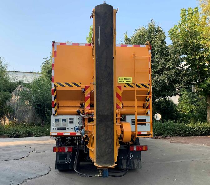 瑞天得力牌RTS5310TYH路面養(yǎng)護車公告圖片