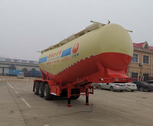 三威牌9.1米32.8吨3轴普通液体运输半挂车(WQY9400GPG)