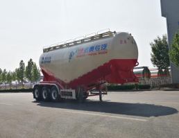 下灰半挂车
