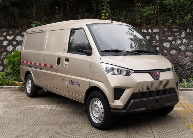 五菱牌GXA5032XXYBEV7純電動(dòng)廂式運(yùn)輸車公告圖片