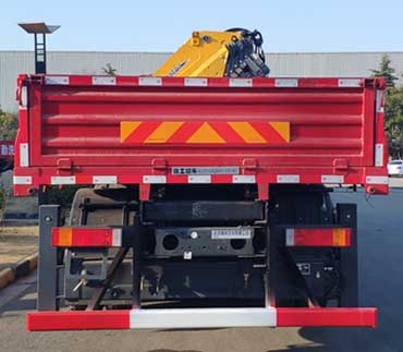 徐工牌XGS5315JSQD6隨車起重運輸車公告圖片