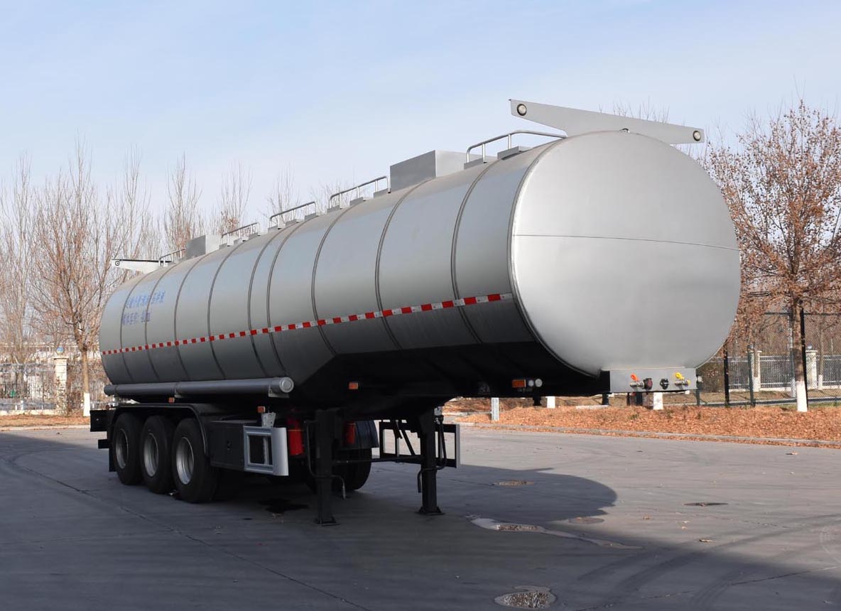金玺牌11.1米31.5吨3轴普通液体运输半挂车(WPH9401GPG)