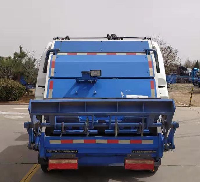 飛碟牌FD5072ZYSW63K6壓縮式垃圾車公告圖片