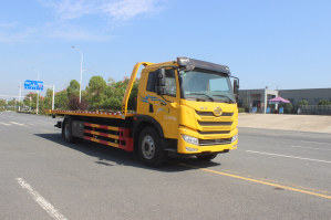 清障车