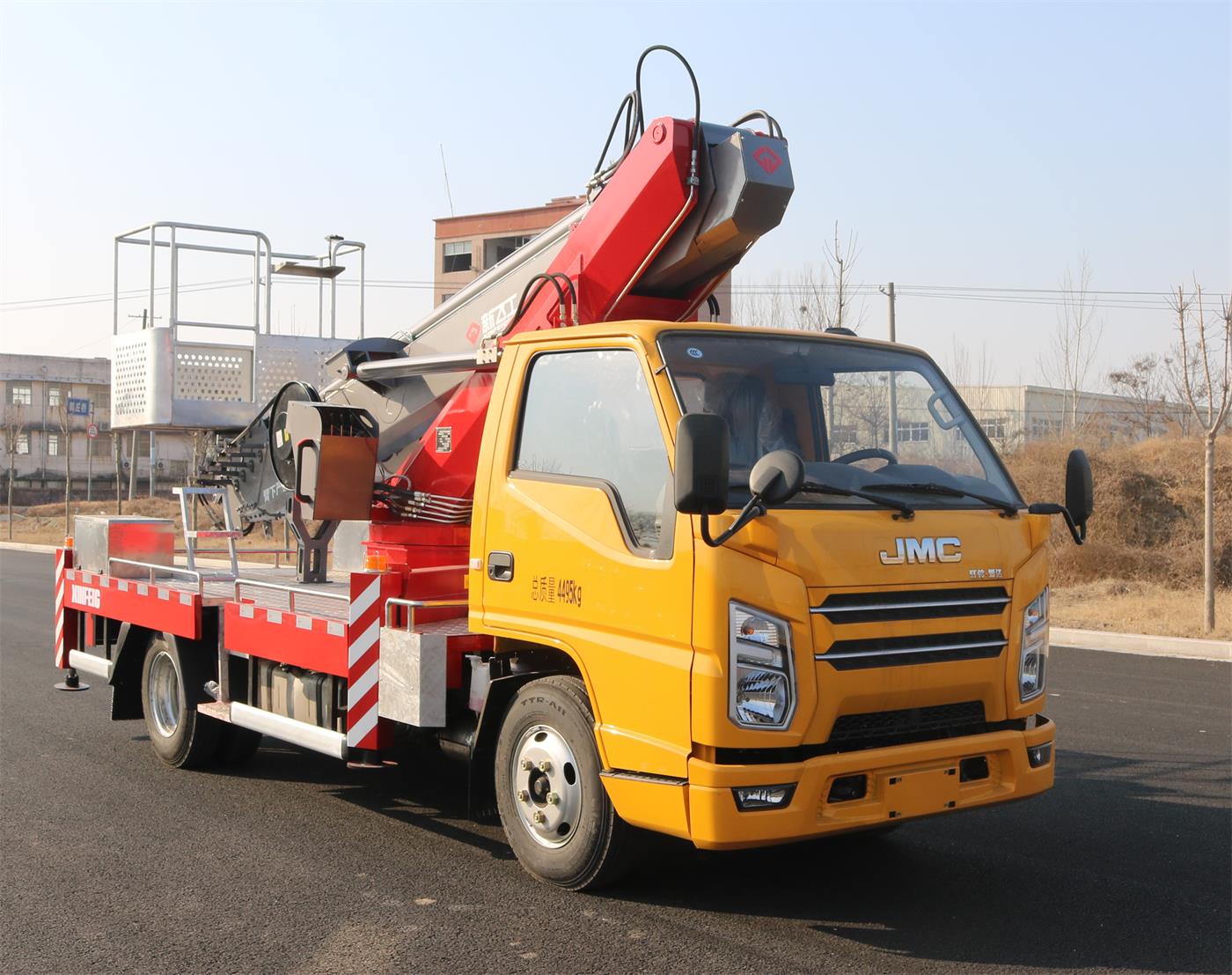 新飛工牌HFL5040JGKS高空作業(yè)車公告圖片