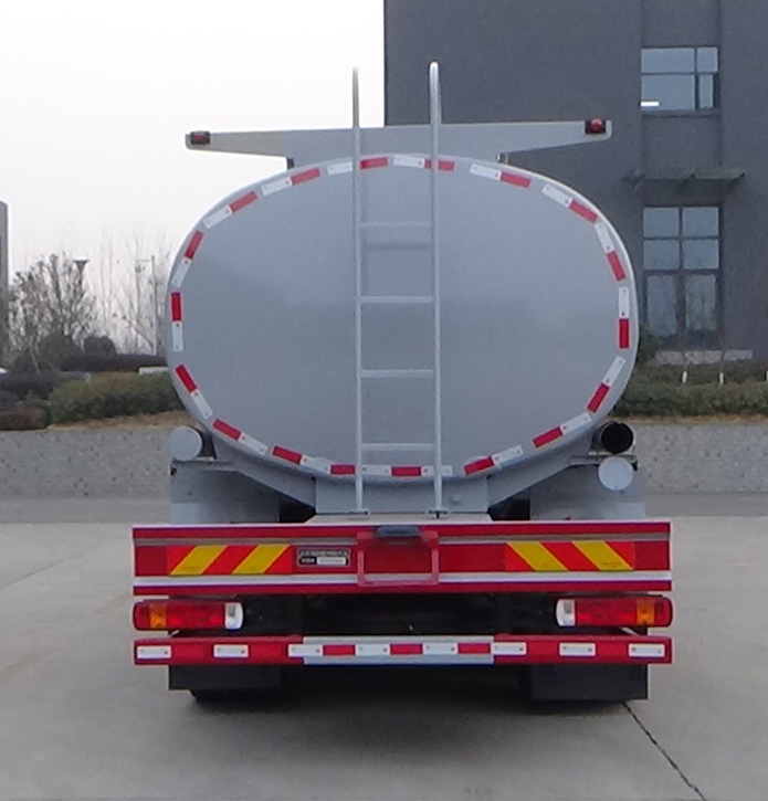 歐曼牌BJ5319GPGY6GRL-01普通液體運(yùn)輸車(chē)公告圖片